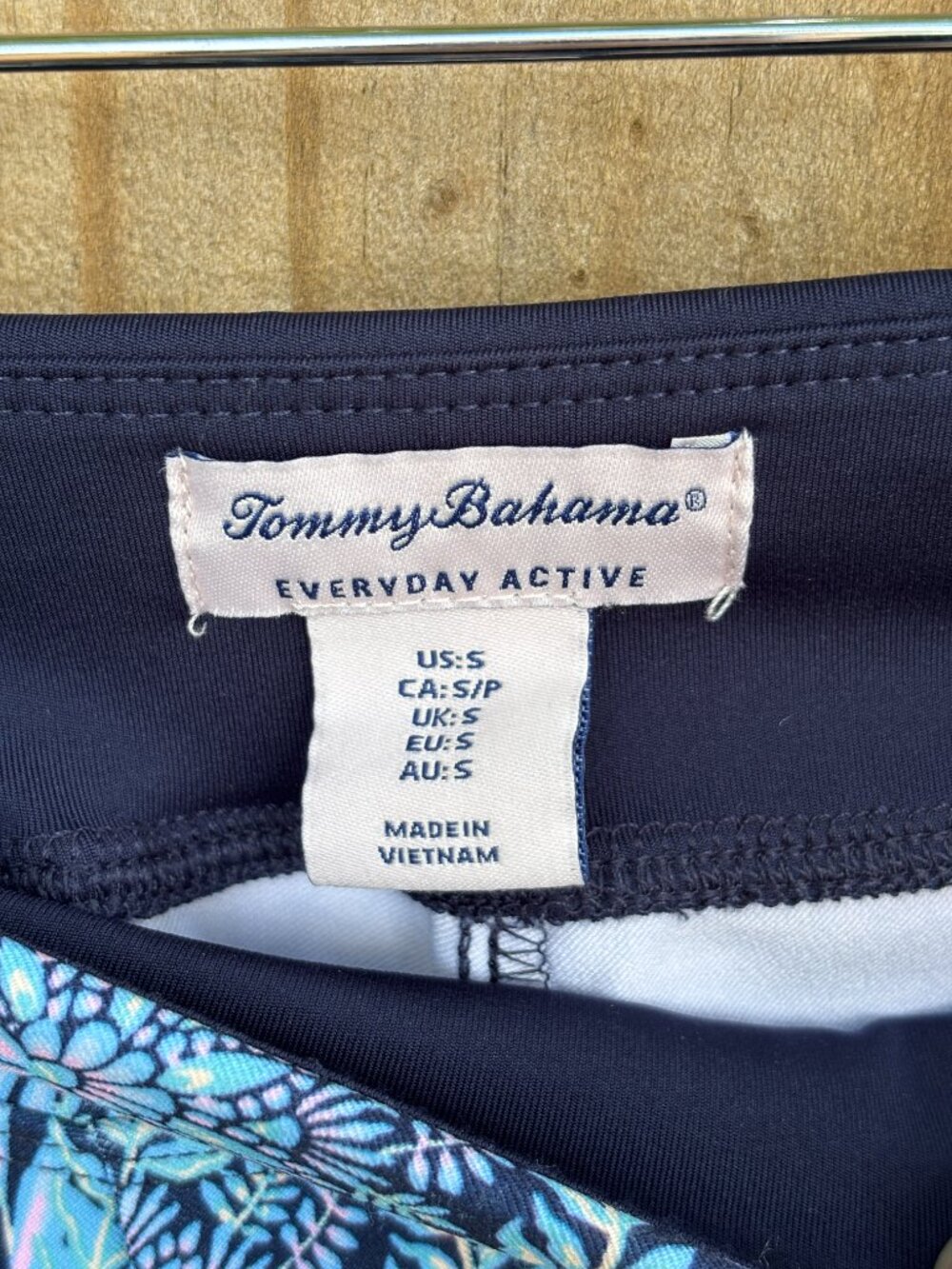 Tommy Bahama Everyday Active Pants Women’s S Multicolored Floral Paisley Stretch - Picture 2 of 12